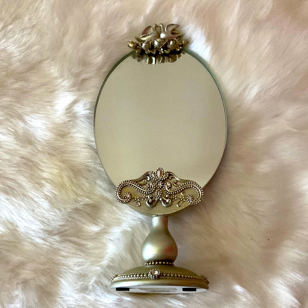 Beautiful vintage style mirror.
